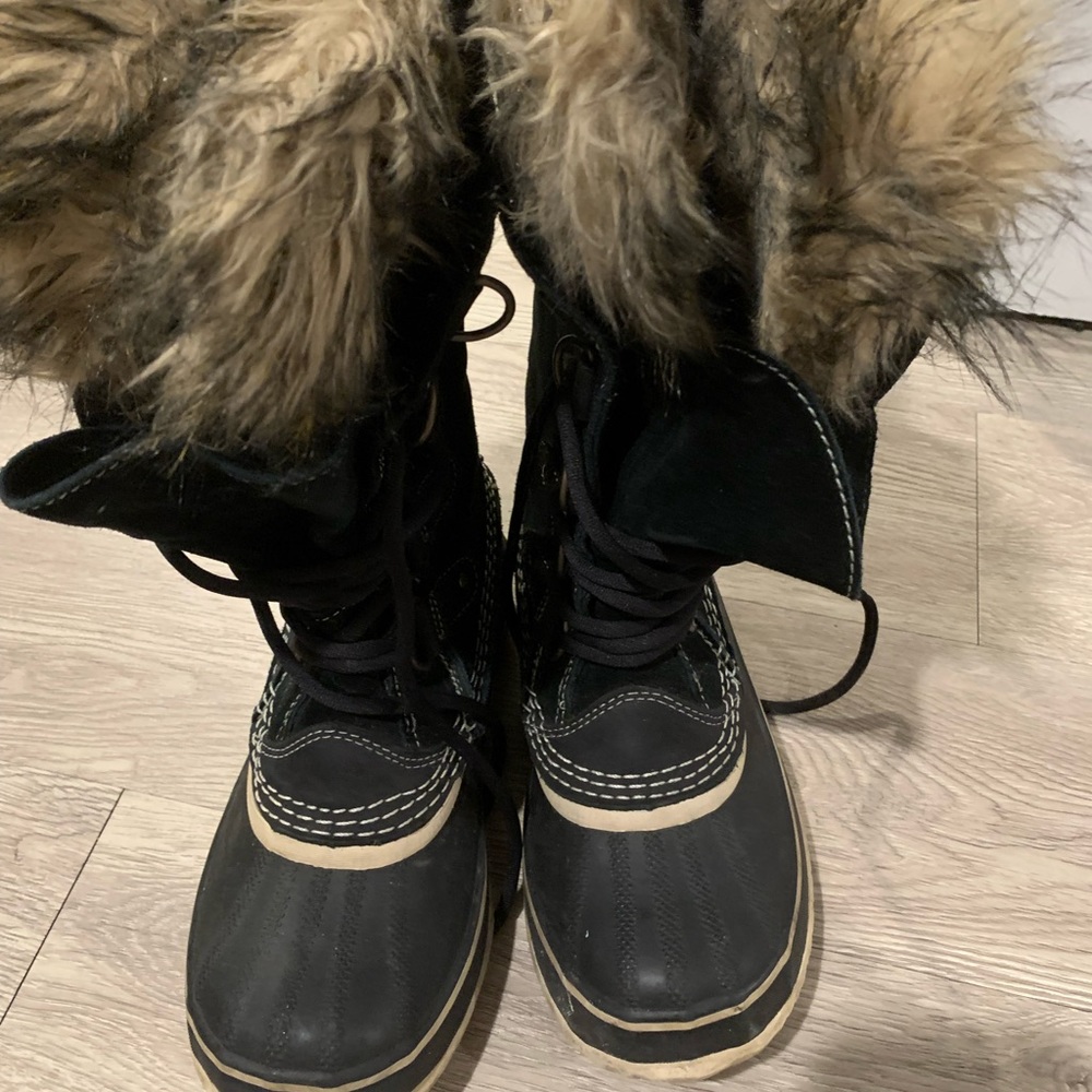 Sorel Joan of Arc winter boots size 5.5